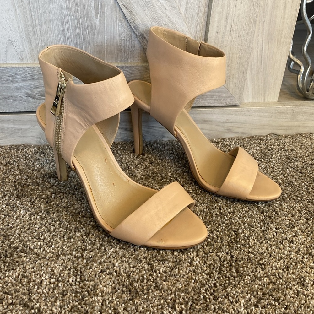 Women's Ladies Ann Taylor Tan Sling Back Formal Heel Shoes Size 6